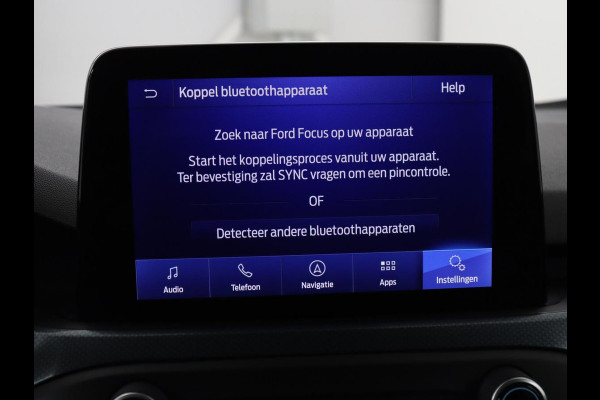 Ford Focus 1.0 EcoBoost Hybrid Active | Stoelverwarming | Trekhaak | Camera | Stuurverwarming | Carplay | Keyless | Full LED | Navigatie | Parkeerhulp | Climate control | Cruise control