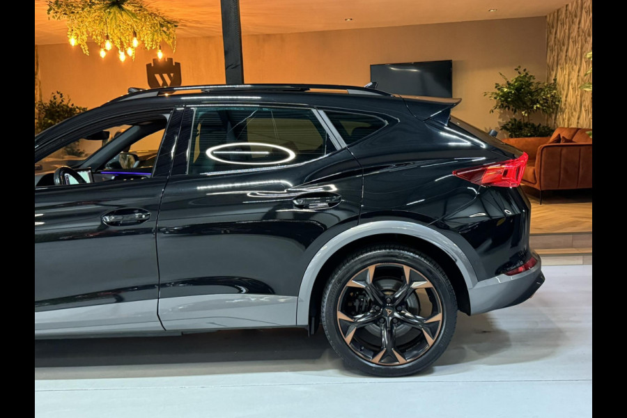 CUPRA Formentor 1.4 e-Hybrid VZ Performance Garantie Pano Camera StuurVW StoelVW Sfeer ACC Clima Navi Lane Led Dab Rijklaar