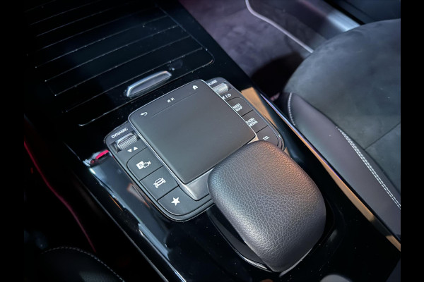 Mercedes-Benz A-Klasse 200 AMG Line Edition Garantie Pano Ambient Night Camera StoelVW Carplay Cruise Clima Navi PDC Led Rijklaar