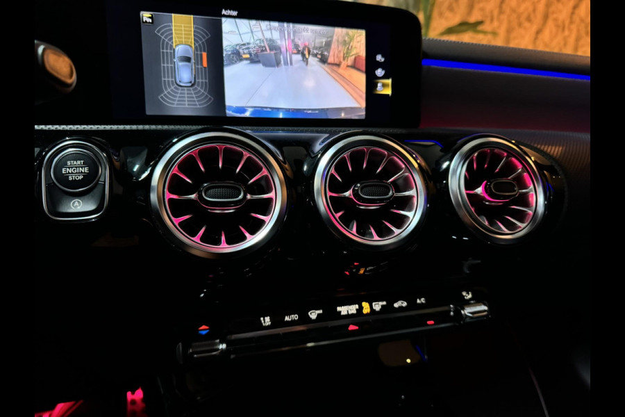 Mercedes-Benz A-Klasse 200 AMG Line Edition Garantie Pano Ambient Night Camera StoelVW Carplay Cruise Clima Navi PDC Led Rijklaar