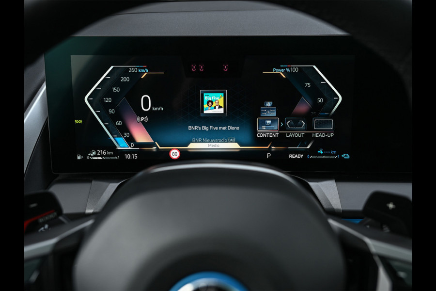 BMW X3 30e xDrive 300pk M-Sport | Panorama dak | Sport stoelen | Driving Assistant Plus | Dab+ | Harman/Kardon | Adaptive Led | Head-Up | 360 Camera | Comfort Access | Ambiance Interieur  | Iconic Glow