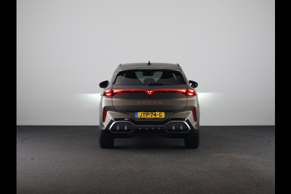 CUPRA Terramar 1.5 TSI e-Hybrid Business 204PK | Trekhaak | Matte Lak | Sennheiser | Elektrisch Verstelbare Voorstoelen | 360 Camera |