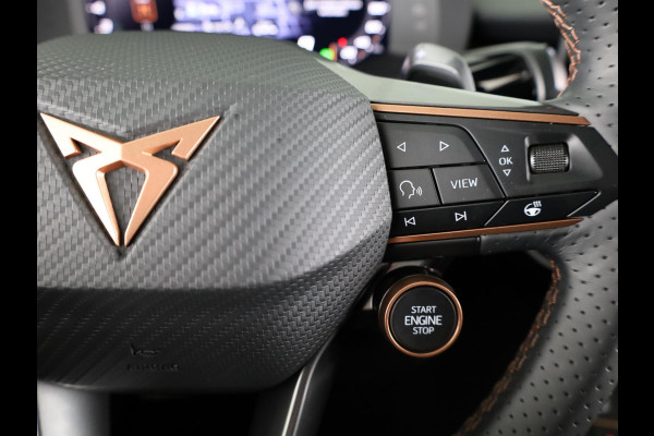 CUPRA Terramar 1.5 TSI e-Hybrid Business 204PK | Trekhaak | Matte Lak | Sennheiser | Elektrisch Verstelbare Voorstoelen | 360 Camera |