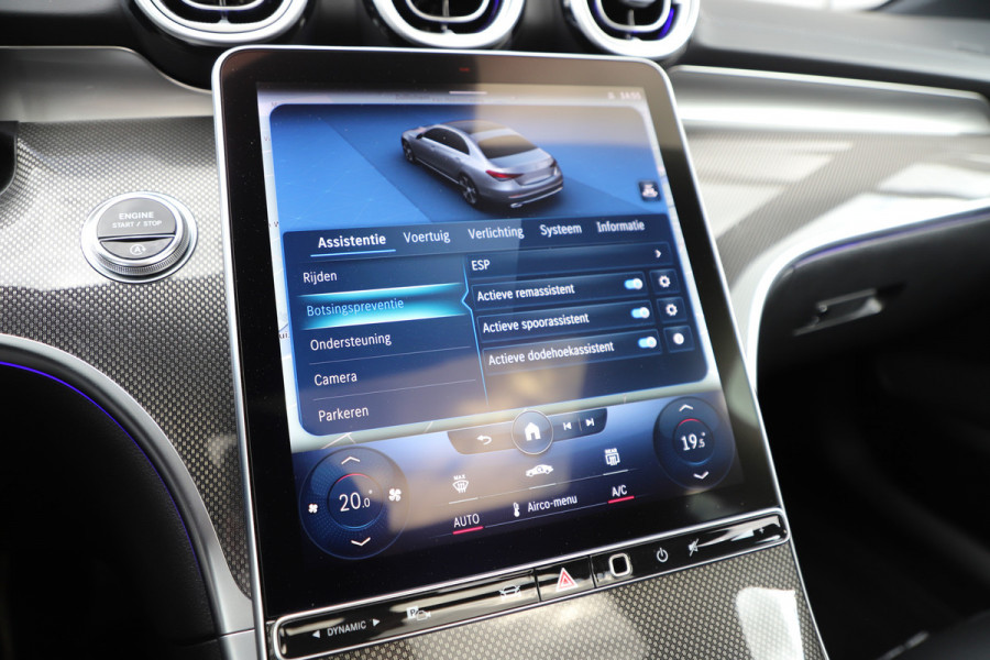 Mercedes-Benz C-Klasse 200 AMG | Pano | Burmester | Sfeerverlichting | Distronic | Keyles-go | Memory | Carbon | Digital-light | NL-auto | 2021.