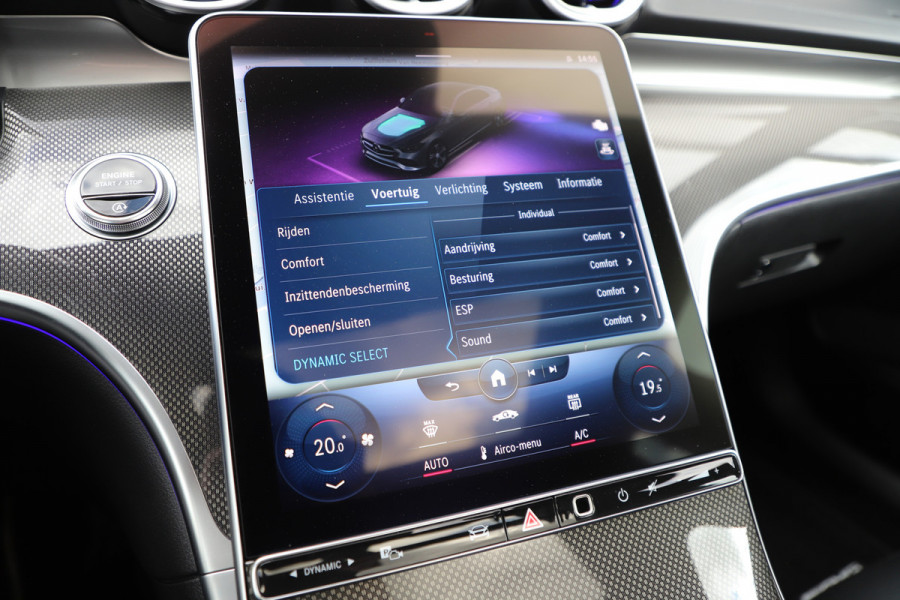 Mercedes-Benz C-Klasse 200 AMG | Pano | Burmester | Sfeerverlichting | Distronic | Keyles-go | Memory | Carbon | Digital-light | NL-auto | 2021.