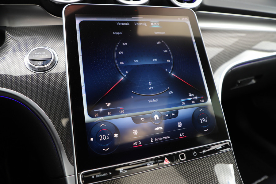 Mercedes-Benz C-Klasse 200 AMG | Pano | Burmester | Sfeerverlichting | Distronic | Keyles-go | Memory | Carbon | Digital-light | NL-auto | 2021.