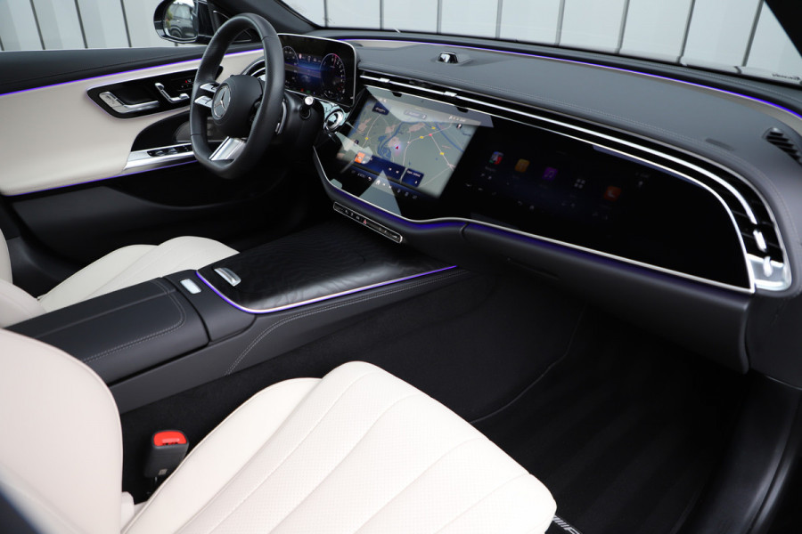 Mercedes-Benz E-Klasse Estate 300e AMG | 313PK | Head-up | Hyperscreen | Burmester 4D | Sfeerverlichting | Keyless-go | Distronic+ | Trekhaak | 2024.