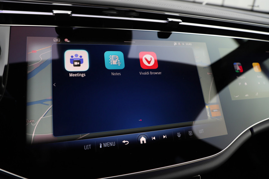 Mercedes-Benz E-Klasse Estate 300e AMG | 313PK | Head-up | Hyperscreen | Burmester 4D | Sfeerverlichting | Keyless-go | Distronic+ | Trekhaak | 2024.