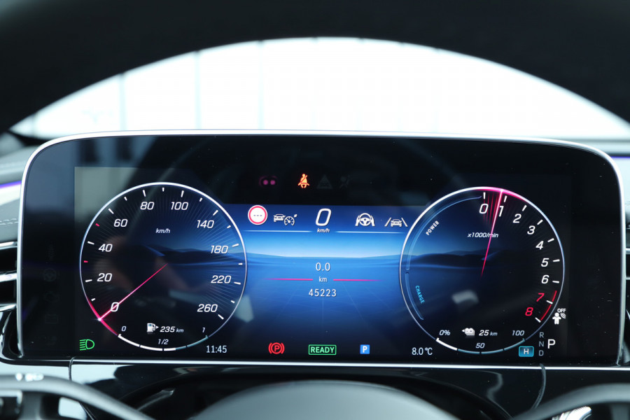 Mercedes-Benz E-Klasse Estate 300e AMG | 313PK | Head-up | Hyperscreen | Burmester 4D | Sfeerverlichting | Keyless-go | Distronic+ | Trekhaak | 2024.