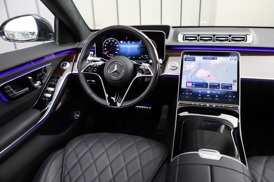 Mercedes-Benz S-Klasse 450e AMG | 408PK | Head-up | Entertainment | Luchtvering | Achterasbesturing | Massage | Digital-light | Keyless-go | 2024.