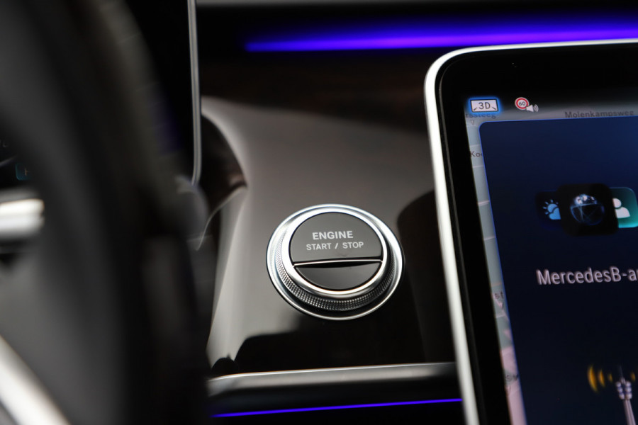 Mercedes-Benz S-Klasse 450e AMG | 408PK | Head-up | Entertainment | Luchtvering | Achterasbesturing | Massage | Digital-light | Keyless-go | 2024.