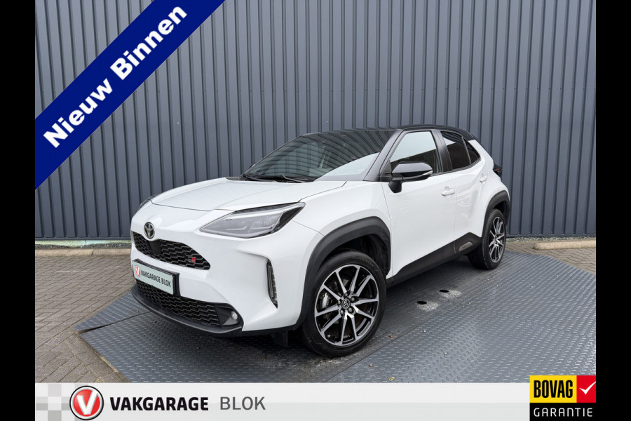 Toyota Yaris Cross 1.5 Hybrid GR Sport / Bi tone | Pano dak | JBL | Elektrische achterklep | Rijklaar!!!
