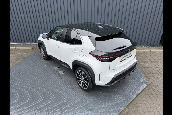 Toyota Yaris Cross 1.5 Hybrid GR Sport / Bi tone | Pano dak | JBL | Elektrische achterklep | Rijklaar!!!
