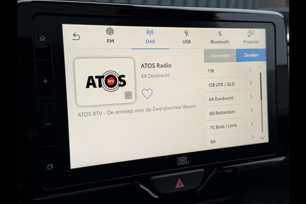 Toyota Yaris Cross 1.5 Hybrid GR Sport / Bi tone | Pano dak | JBL | Elektrische achterklep | Rijklaar!!!