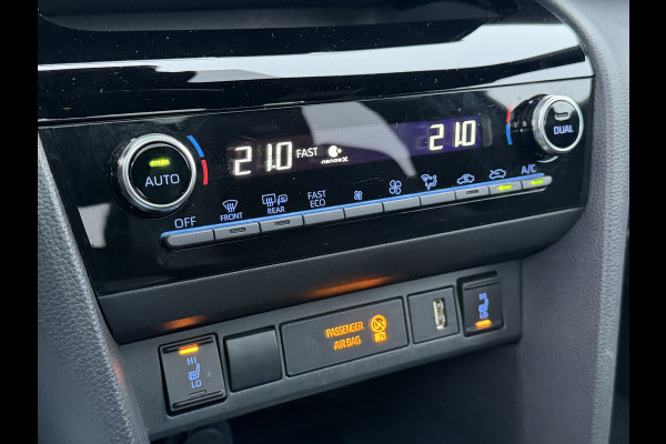 Toyota Yaris Cross 1.5 Hybrid GR Sport / Bi tone | Pano dak | JBL | Elektrische achterklep | Rijklaar!!!