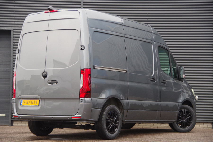Mercedes-Benz Sprinter 214 2.2 CDI L1H2 AUT. LED, MBUX 10'', TREKGEWICHT 2T 360 CAMERA, STOELVERWARMING, CRUISE, LEDER STUUR, GEVEERDE STOEL