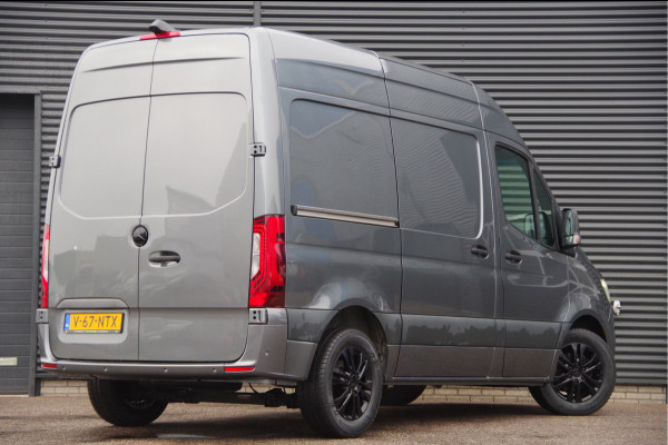 Mercedes-Benz Sprinter 214 2.2 CDI L1H2 AUT. LED, MBUX 10'', TREKGEWICHT 2T 360 CAMERA, STOELVERWARMING, CRUISE, LEDER STUUR, GEVEERDE STOEL