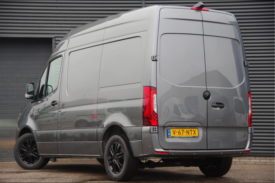 Mercedes-Benz Sprinter 214 2.2 CDI L1H2 AUT. LED, MBUX 10'', TREKGEWICHT 2T 360 CAMERA, STOELVERWARMING, CRUISE, LEDER STUUR, GEVEERDE STOEL