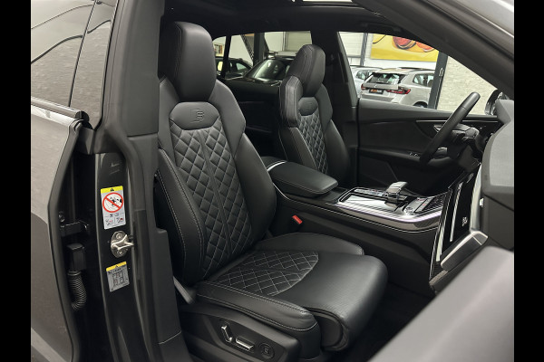 Audi Q8 SQ8 4.0 V8 | RS-Stoelen | Panorama | Massage | Ventilatie | 23'' | B&O Sound | Trekhaak | Bovag Garantie | Carbon | Luchtvering | Black-Optic | Nw.Pr, 220733,=  | Memory | Leder | Matrix-LED | Carplay | 57800,= ex bpm en btw export | BTW Auto 81300,= ex btw.