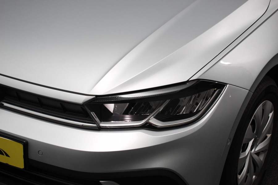 Volkswagen Polo 1.0 TSI Life Navigatie Climate Control Adaptive Cruise Control Lane/Side Assist Camera Licht + Zichtpakket Stoelverwarming Apple Carplay /Android Auto