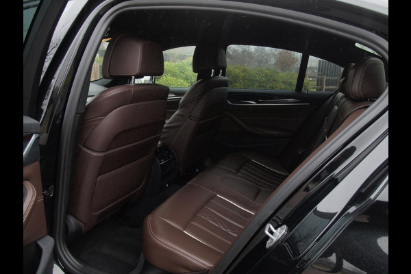 BMW 5 Serie 530i High Executive | M-Pakket | Camera | Sfeerverlichting | Automaat | NL-Auto |
