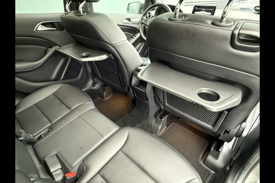 Mercedes-Benz B-Klasse BWJ 2018 | 200 Ambition 157PK AUTOMAAT | TREKHAAK | LEER | 2X PANO DAK | PDC 2X | NAVI | CLIMA | STOELVERW | CRUISE