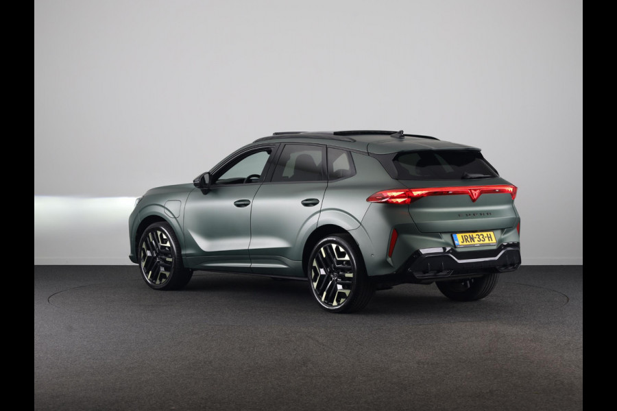 CUPRA Terramar 1.5 TSI e-Hybrid VZ Tribe Edition 272PK | Matte Lak | 20 Inch | Trekhaak | Matrix Koplampen | Panoramadak | 20 Inch | 360 Camera |