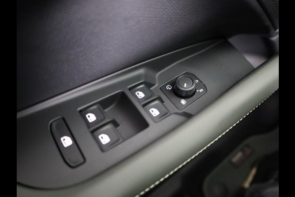 CUPRA Terramar 1.5 TSI e-Hybrid VZ Tribe Edition 272PK | Matte Lak | 20 Inch | Trekhaak | Matrix Koplampen | Panoramadak | 20 Inch | 360 Camera |