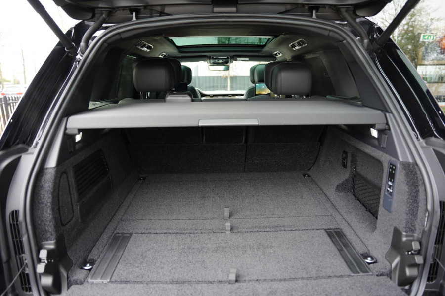 Land Rover Range Rover P530 V 8 Autobiography / MY 2026 / Executive Class Rear Seats
