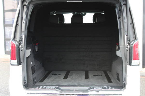 Mercedes-Benz V-Klasse 250d / DC / AMG / Luchtvering / 2x Elec Schuifd / 360 Camera / Burmester / Vol Opties / NIEUWSTAAT