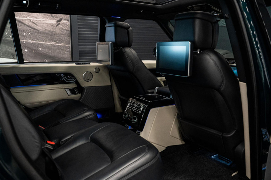 Land Rover Range Rover 2.0 P400e LWB Autobiography *Meridian / Panorama / Rear-seat entertainment / Stoelmassage + ventilatie / Memory / HUD*