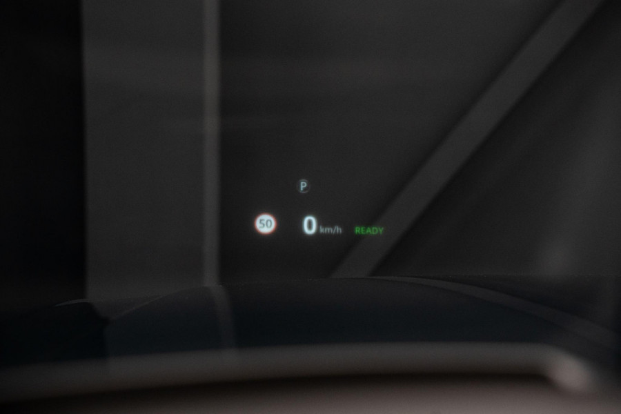 Land Rover Range Rover 2.0 P400e LWB Autobiography *Meridian / Panorama / Rear-seat entertainment / Stoelmassage + ventilatie / Memory / HUD*