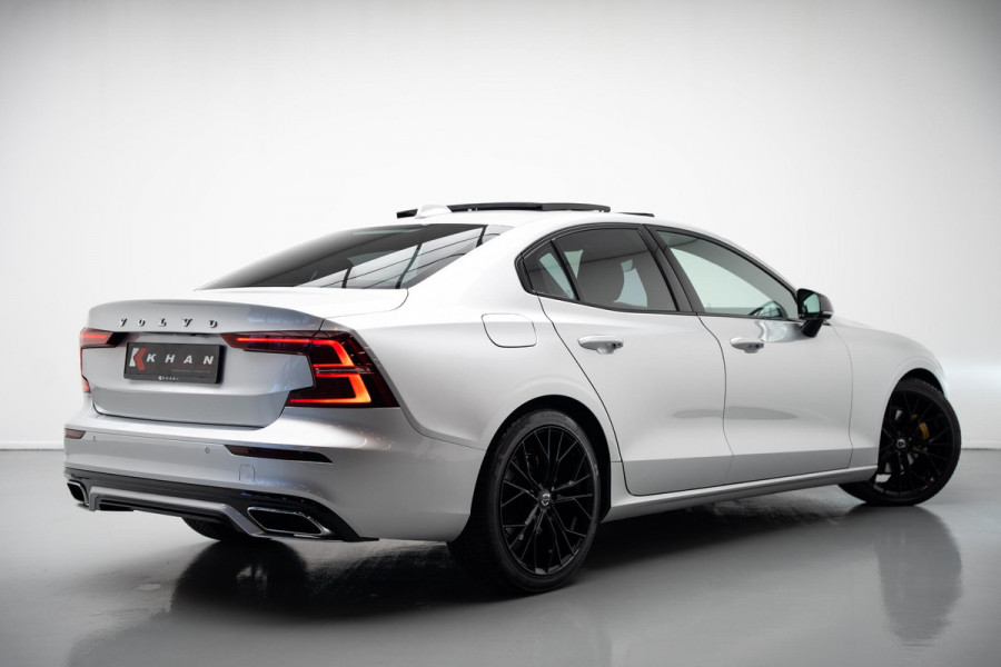 Volvo S60 2.0 B4 R-Design |Pano|H&K|Heico Tuning|Dodehoek|Stuur/Stoelverwarming|