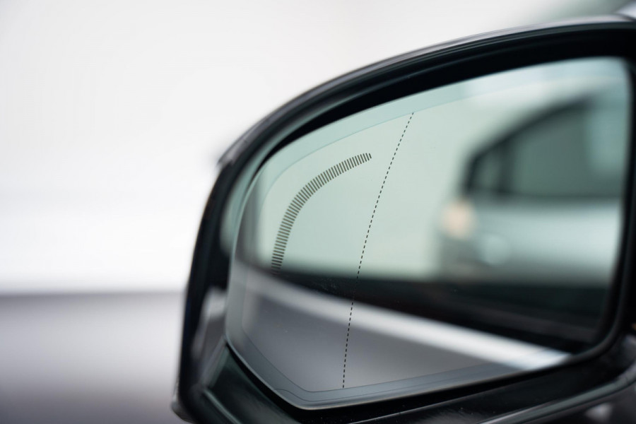 Volvo S60 2.0 B4 R-Design |Pano|H&K|Heico Tuning|Dodehoek|Stuur/Stoelverwarming|