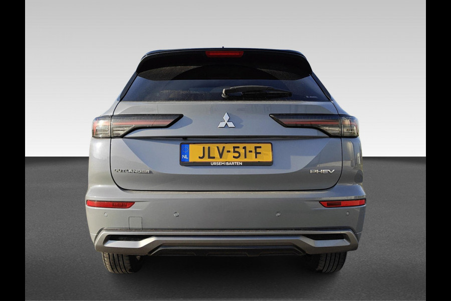 Mitsubishi Outlander 2.4 PHEV Instyle+ | Stuur verwarmd | Stoel ventilatie voor