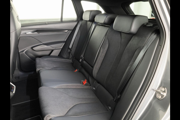 Škoda Enyaq 60 Sportline 204pk | Panoramadak | Adaptive Cruise | Blind Sot | Elek. stoel | Stuurverwarming | Stoelverwarming