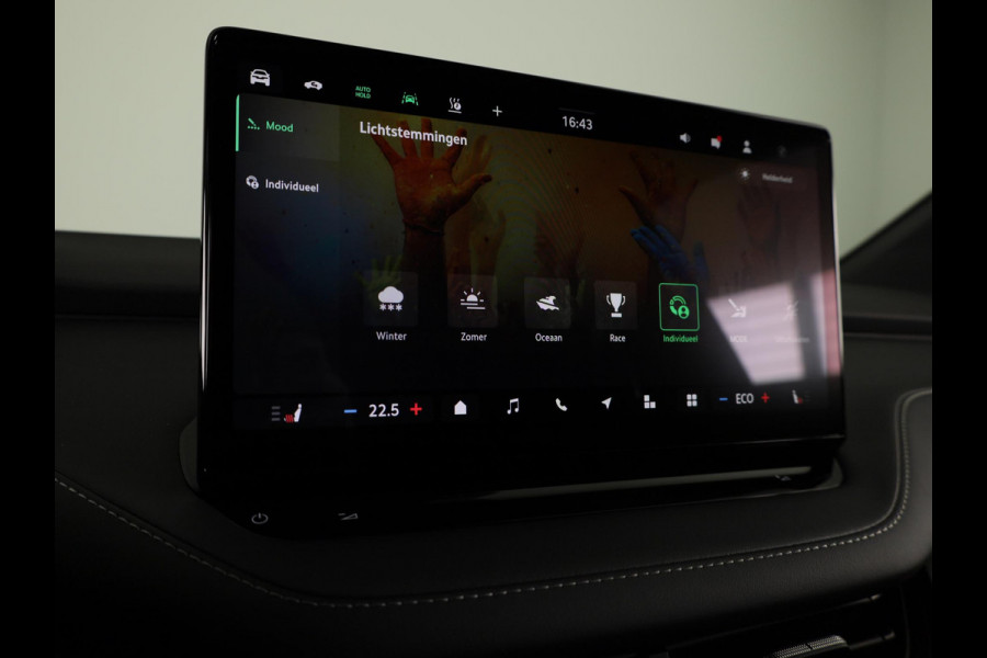 Škoda Enyaq 60 Sportline 204pk | Panoramadak | Adaptive Cruise | Blind Sot | Elek. stoel | Stuurverwarming | Stoelverwarming