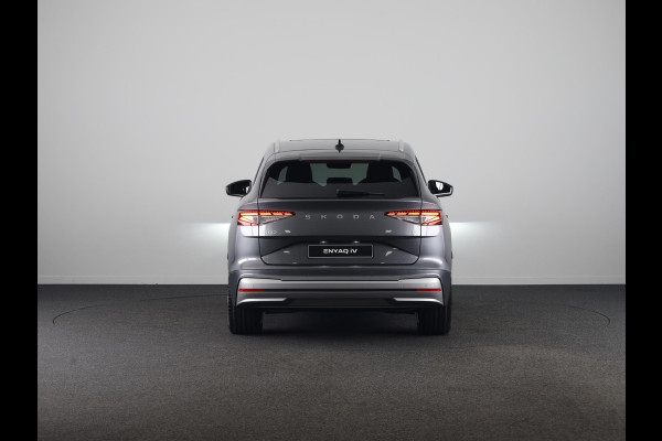 Škoda Enyaq 85 Business Edition 286 pk | Panoramadak | Lederen bekleding | Wegklapbare trekhaak | 20 inch lichtmetalen velgen