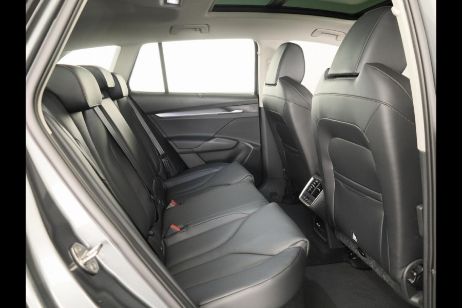 Škoda Enyaq 85 Business Edition 286 pk | Panoramadak | Lederen bekleding | Wegklapbare trekhaak | 20 inch lichtmetalen velgen