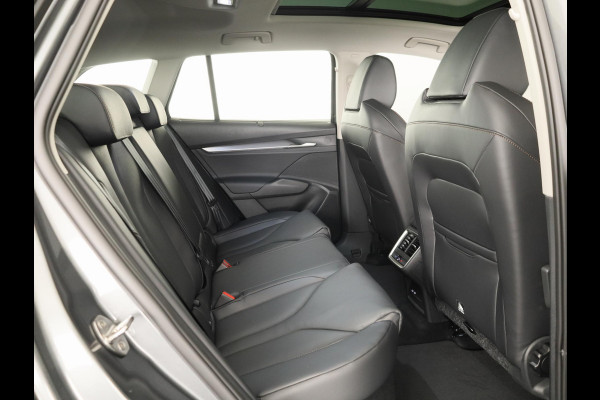 Škoda Enyaq 85 Business Edition 286 pk | Panoramadak | Lederen bekleding | Wegklapbare trekhaak | 20 inch lichtmetalen velgen