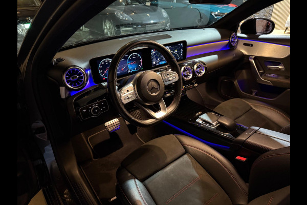Mercedes-Benz A-Klasse | Sfeerverlichting | Pano | Carplay