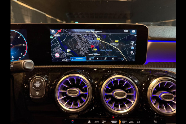 Mercedes-Benz A-Klasse | Sfeerverlichting | Pano | Carplay