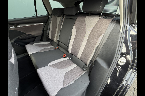 Škoda ENYAQ iV BWJ 2021 | 180PK SOH91,3% 60 First Edition | TREKHAAK | CLIMA | NAVI | STOEL&STUURWIEL VERW | PDC | CAMERA | CARPLAY