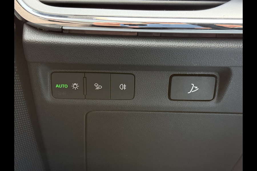 Škoda ENYAQ iV BWJ 2021 | 180PK SOH91,3% 60 First Edition | TREKHAAK | CLIMA | NAVI | STOEL&STUURWIEL VERW | PDC | CAMERA | CARPLAY