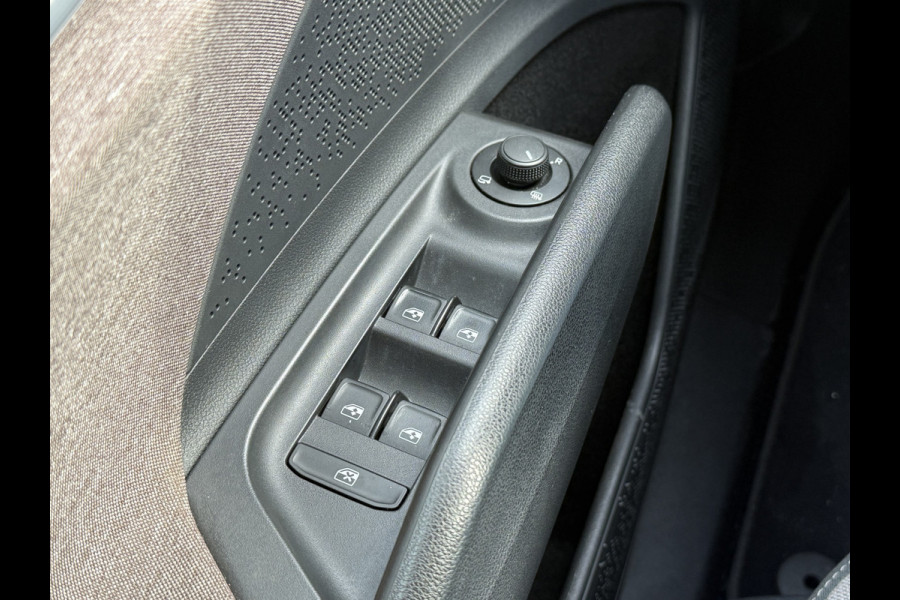 Škoda ENYAQ iV BWJ 2021 | 180PK SOH91,3% 60 First Edition | TREKHAAK | CLIMA | NAVI | STOEL&STUURWIEL VERW | PDC | CAMERA | CARPLAY