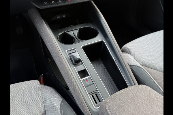 Škoda ENYAQ iV BWJ 2021 | 180PK SOH91,3% 60 First Edition | TREKHAAK | CLIMA | NAVI | STOEL&STUURWIEL VERW | PDC | CAMERA | CARPLAY