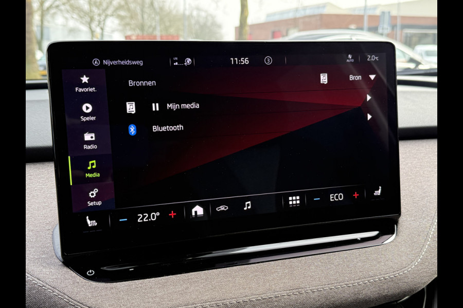 Škoda ENYAQ iV BWJ 2021 | 180PK SOH91,3% 60 First Edition | TREKHAAK | CLIMA | NAVI | STOEL&STUURWIEL VERW | PDC | CAMERA | CARPLAY