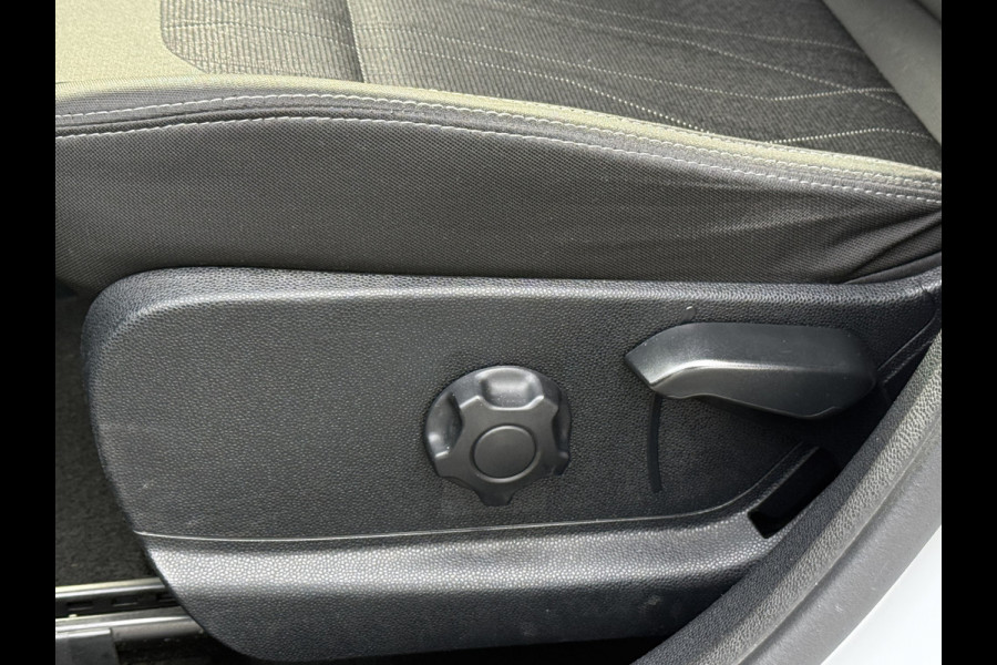 Ford EcoSport BWJ 11-2018 | 1.0T 126PK Trend Ultimate | NAVI | AIRCO | CRUISE | CARPLAY | PDC |