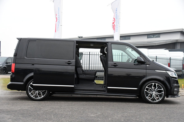Volkswagen Transporter 2.0 TDI L2H1 30 DC Caravelle Virtual, Camera, Carplay, Leder, LED, 2 x Electrische deur, Clima, Trekhaak, 150pk, Automaat, Uniek! Bulli, Highline!