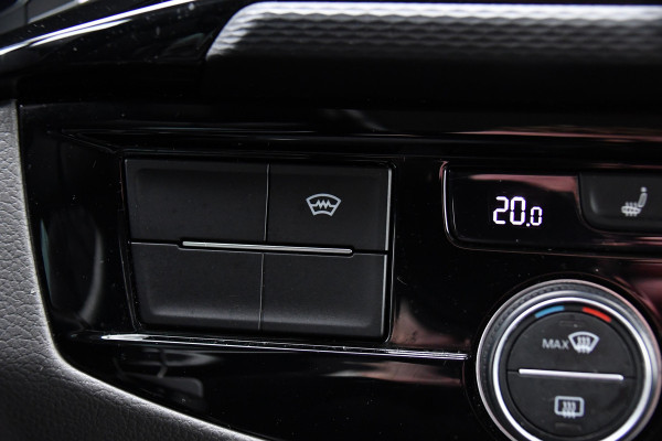 Volkswagen Transporter 2.0 TDI L2H1 30 DC Caravelle Virtual, Camera, Carplay, Leder, LED, 2 x Electrische deur, Clima, Trekhaak, 150pk, Automaat, Uniek! Bulli, Highline!